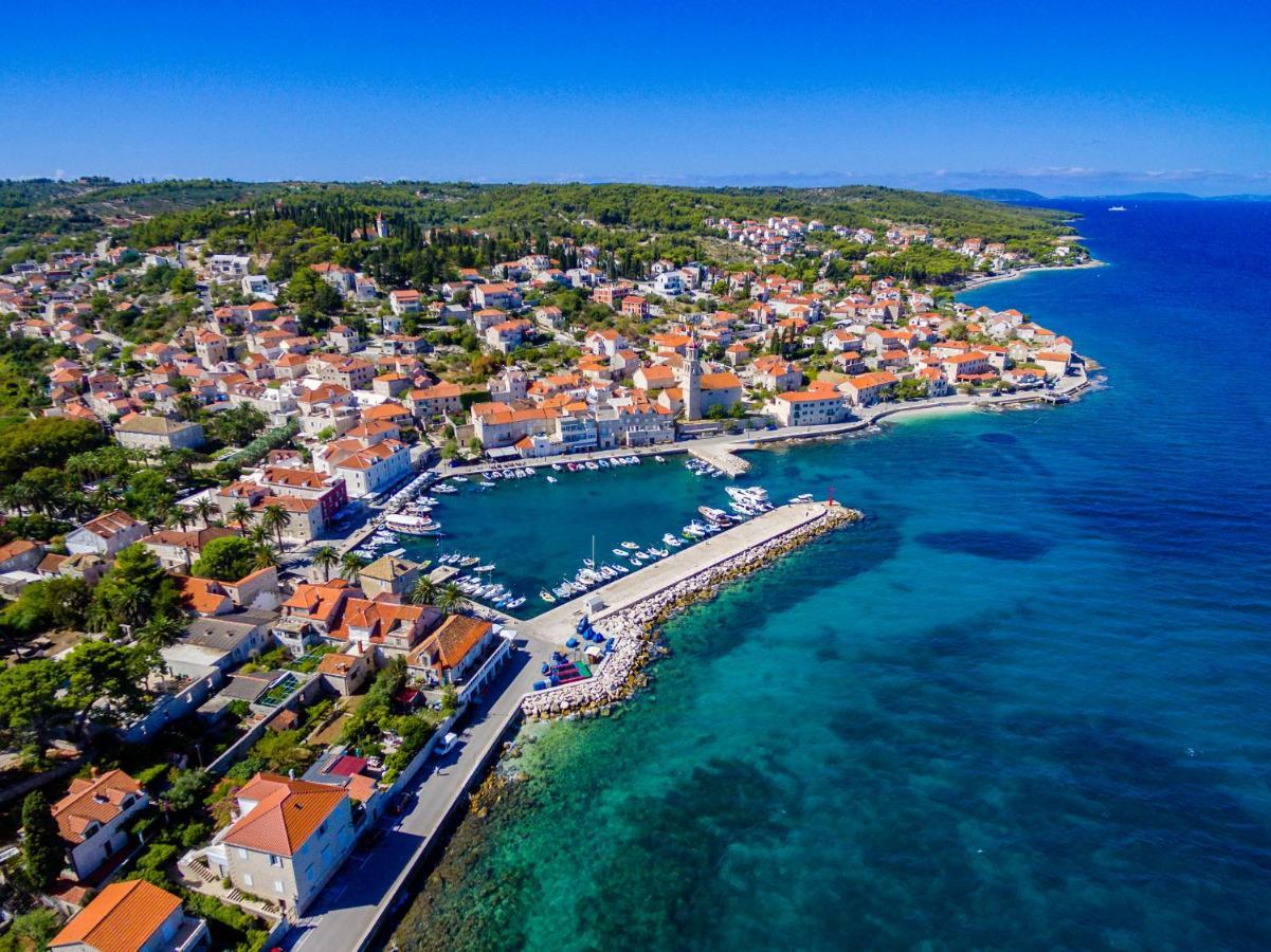 Apartamento Alen & Deni Sutivan Exterior foto
